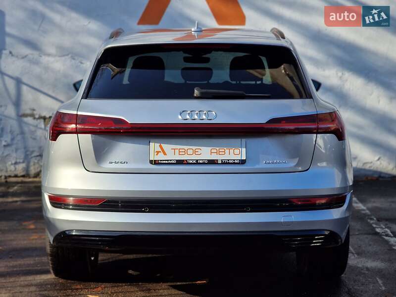 Внедорожник / Кроссовер Audi e-tron 2020 в Одессе