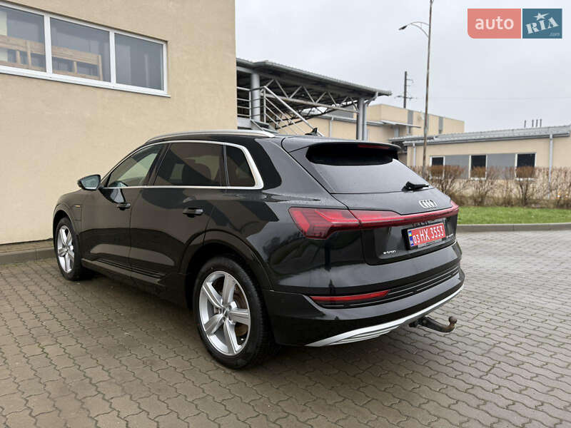 Внедорожник / Кроссовер Audi e-tron 2019 в Радехове