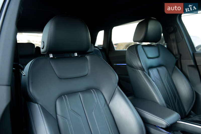 Внедорожник / Кроссовер Audi e-tron 2019 в Мукачево