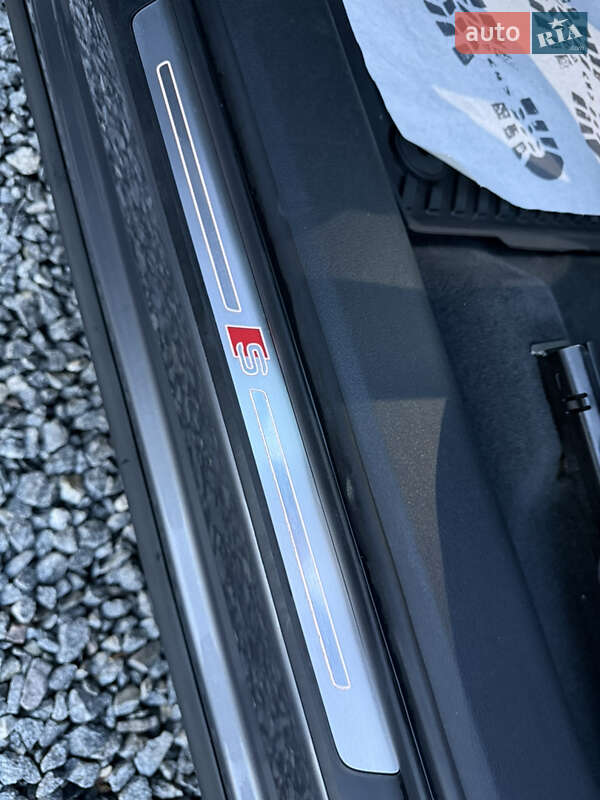 Позашляховик / Кросовер Audi e-tron 2019 в Дрогобичі фото 27 Позашляховик / Кросовер Audi e-tron 2019 в Дрогобичі