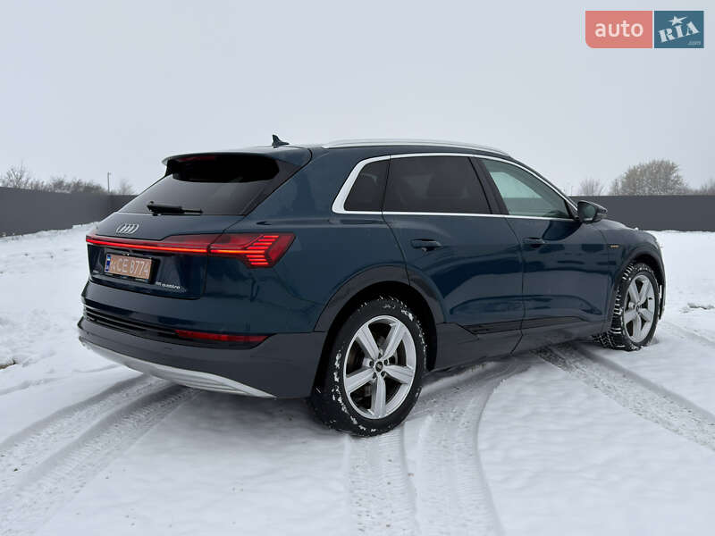 Внедорожник / Кроссовер Audi e-tron 2021 в Львове