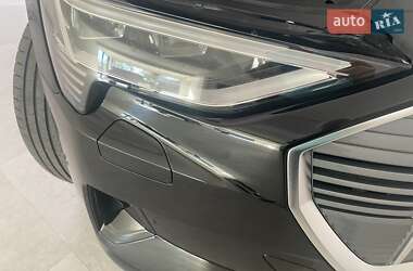 Позашляховик / Кросовер Audi e-tron 2020 в Ірпені