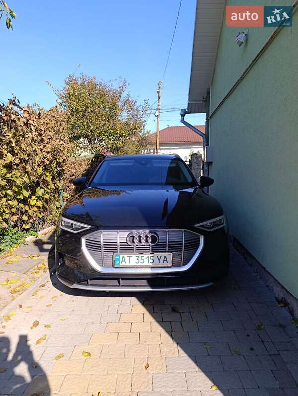 Внедорожник / Кроссовер Audi e-tron 2020 в Ивано-Франковске