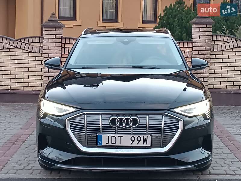 Внедорожник / Кроссовер Audi e-tron 2023 в Львове