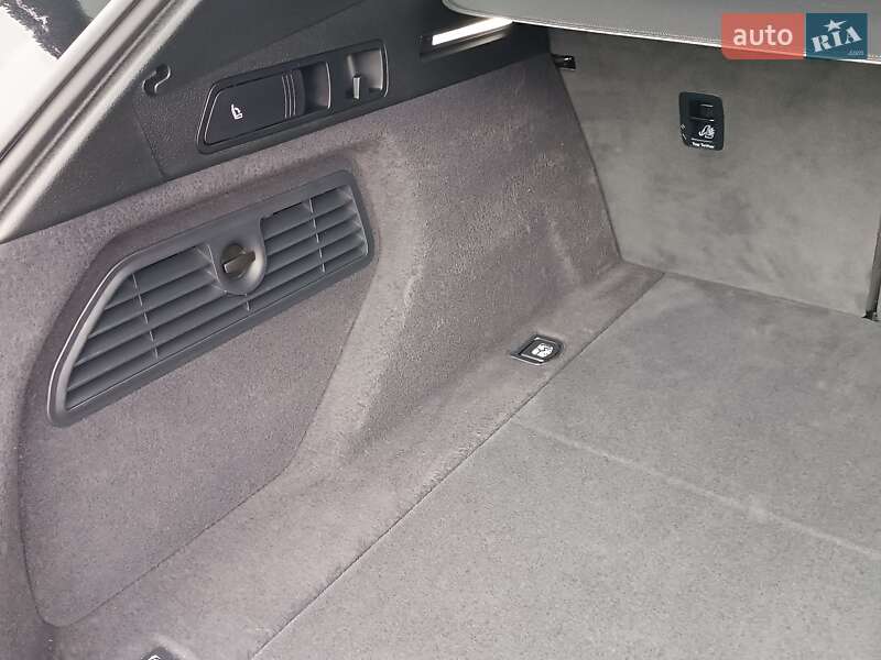 Внедорожник / Кроссовер Audi e-tron 2023 в Львове