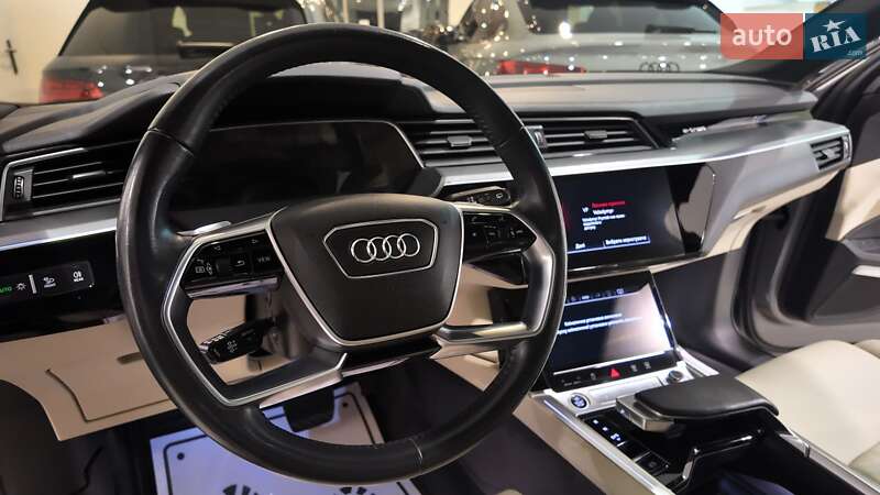 Позашляховик / Кросовер Audi e-tron 2020 в Львові