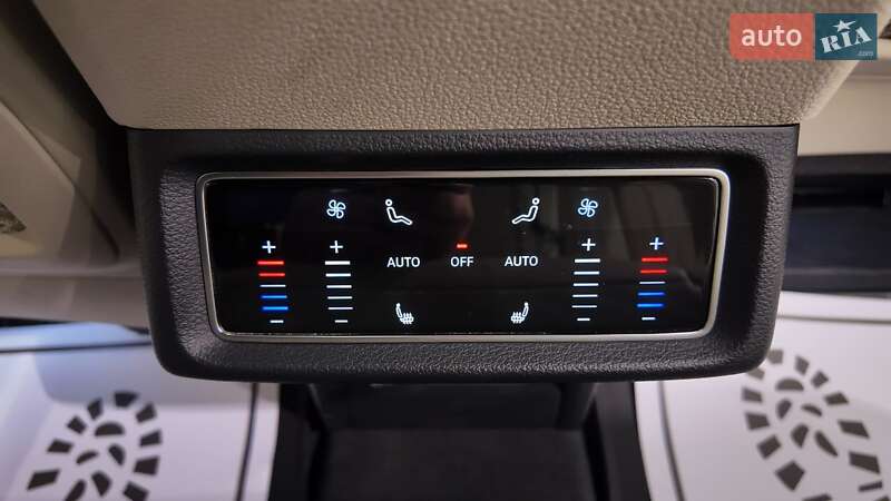 Позашляховик / Кросовер Audi e-tron 2020 в Львові