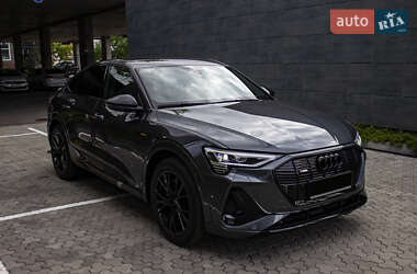Внедорожник / Кроссовер Audi e-tron 2021 в Киеве