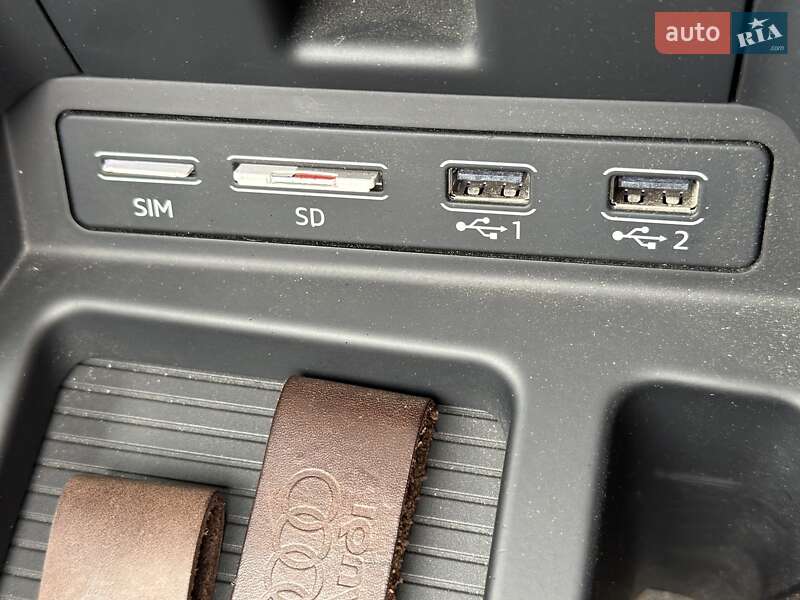 Внедорожник / Кроссовер Audi e-tron 2019 в Ужгороде