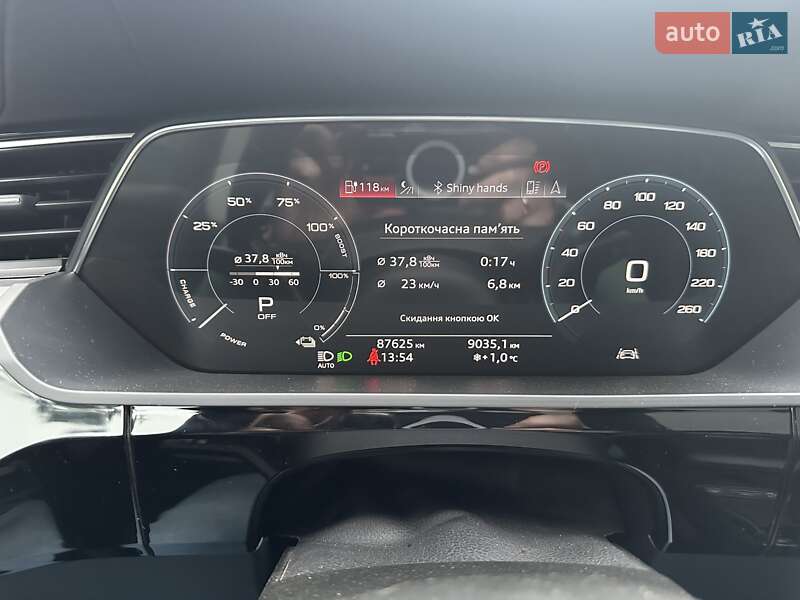 Внедорожник / Кроссовер Audi e-tron 2019 в Ужгороде