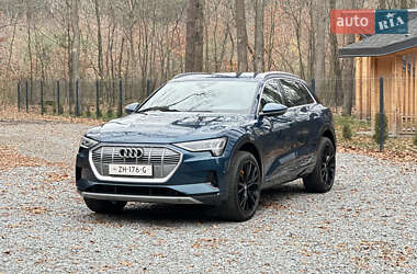 Внедорожник / Кроссовер Audi e-tron 2019 в Киеве