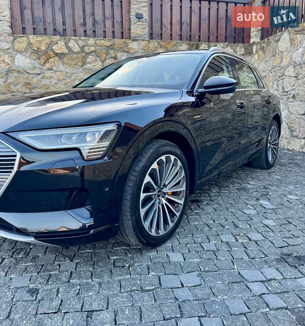 Внедорожник / Кроссовер Audi e-tron 2020 в Ровно