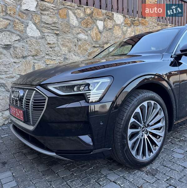 Внедорожник / Кроссовер Audi e-tron 2020 в Ровно