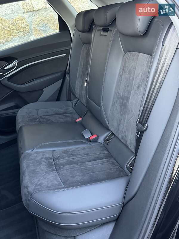 Внедорожник / Кроссовер Audi e-tron 2020 в Ровно