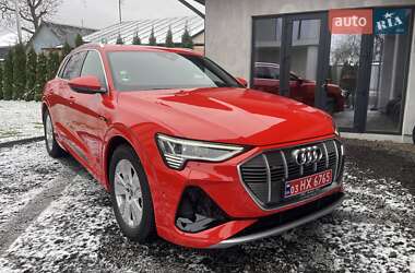 Позашляховик / Кросовер Audi e-tron 2021 в Луцьку