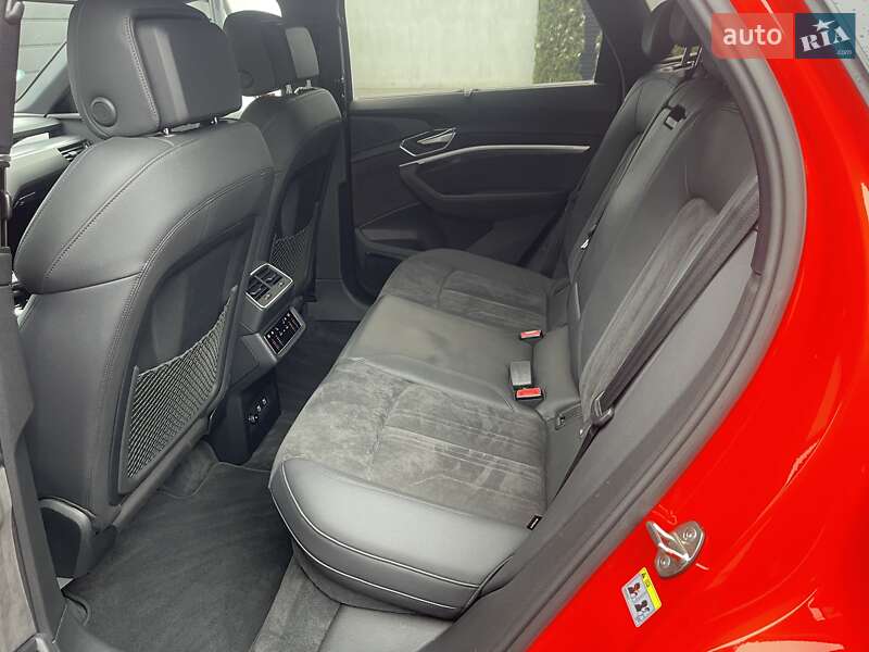 Внедорожник / Кроссовер Audi e-tron 2020 в Луцке