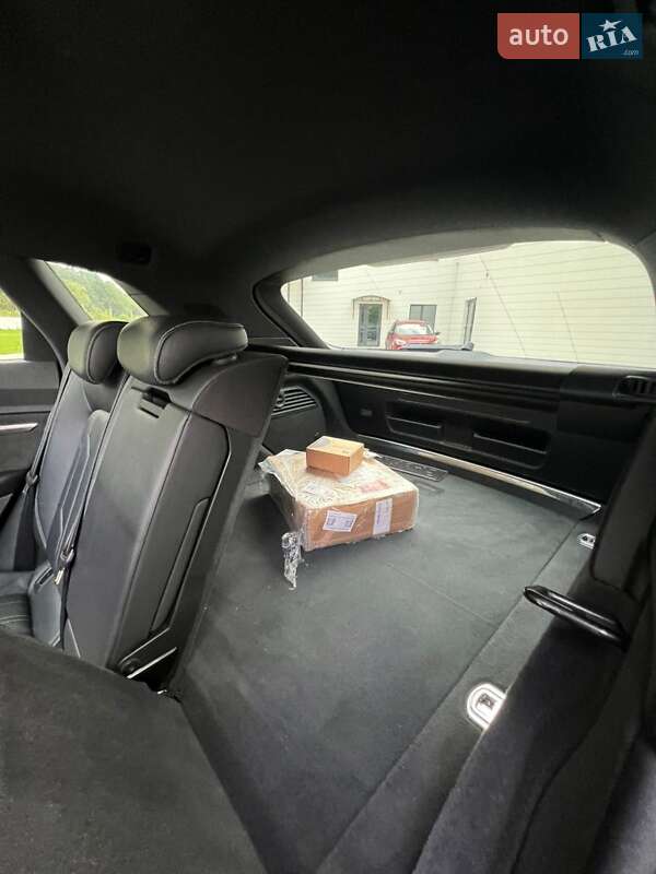 Позашляховик / Кросовер Audi e-tron 2021 в Дніпрі