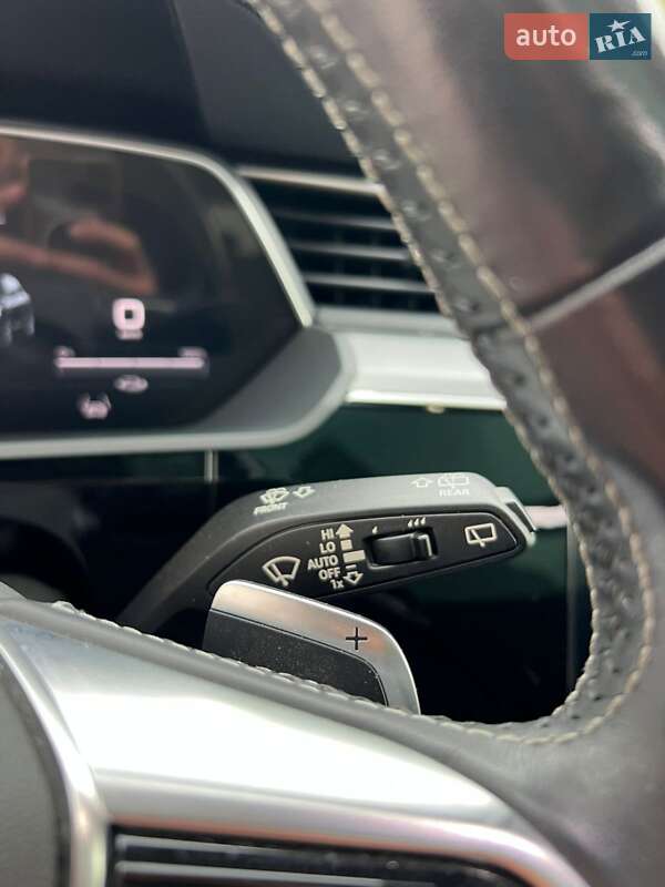 Позашляховик / Кросовер Audi e-tron 2021 в Дніпрі