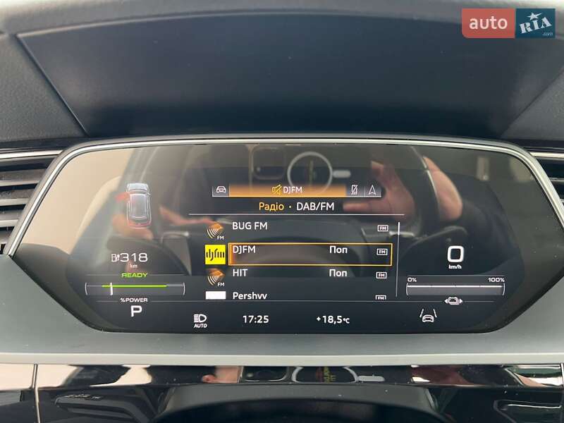 Позашляховик / Кросовер Audi e-tron 2021 в Дніпрі