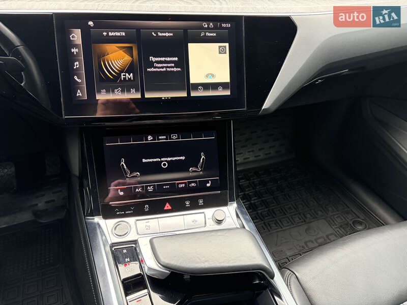 Позашляховик / Кросовер Audi e-tron 2021 в Зміїві