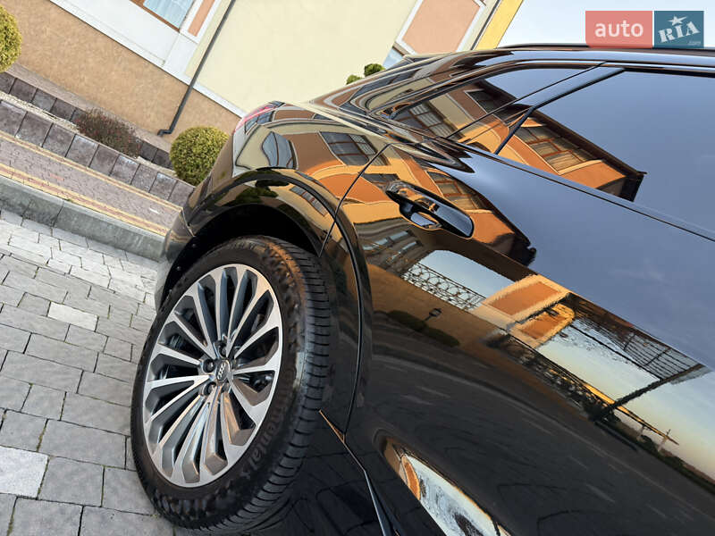 Внедорожник / Кроссовер Audi e-tron 2019 в Дрогобыче