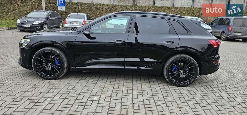 Позашляховик / Кросовер Audi e-tron 2020 в Тернополі