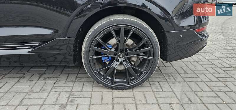 Позашляховик / Кросовер Audi e-tron 2020 в Тернополі