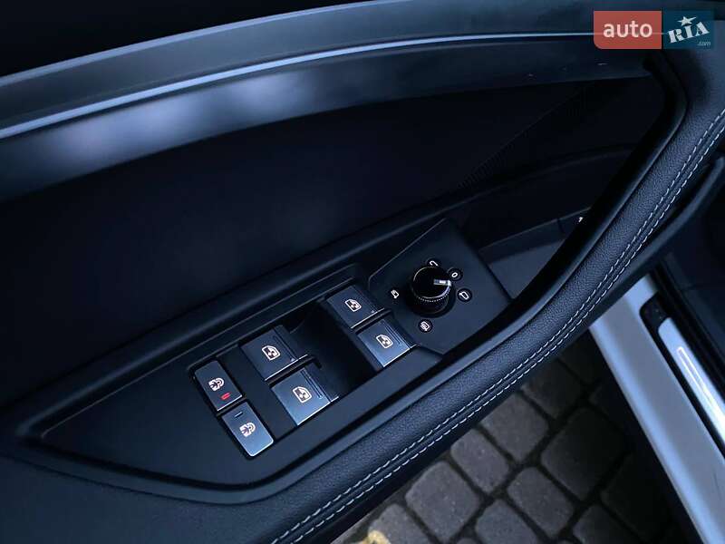 Позашляховик / Кросовер Audi e-tron 2020 в Львові