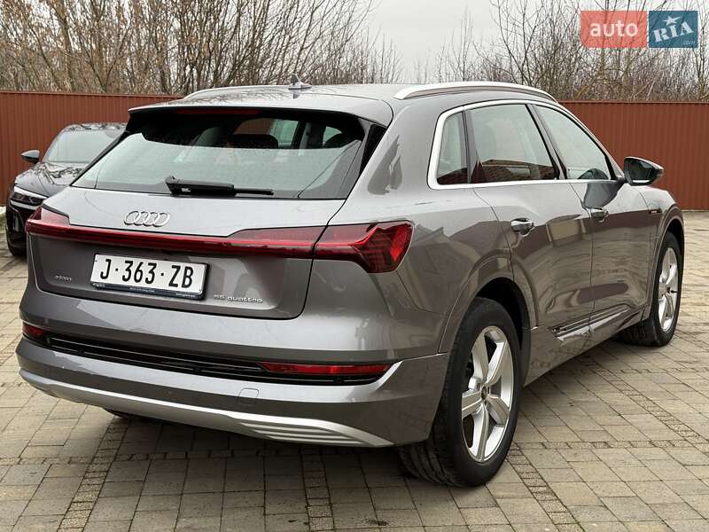 Внедорожник / Кроссовер Audi e-tron 2020 в Коломые