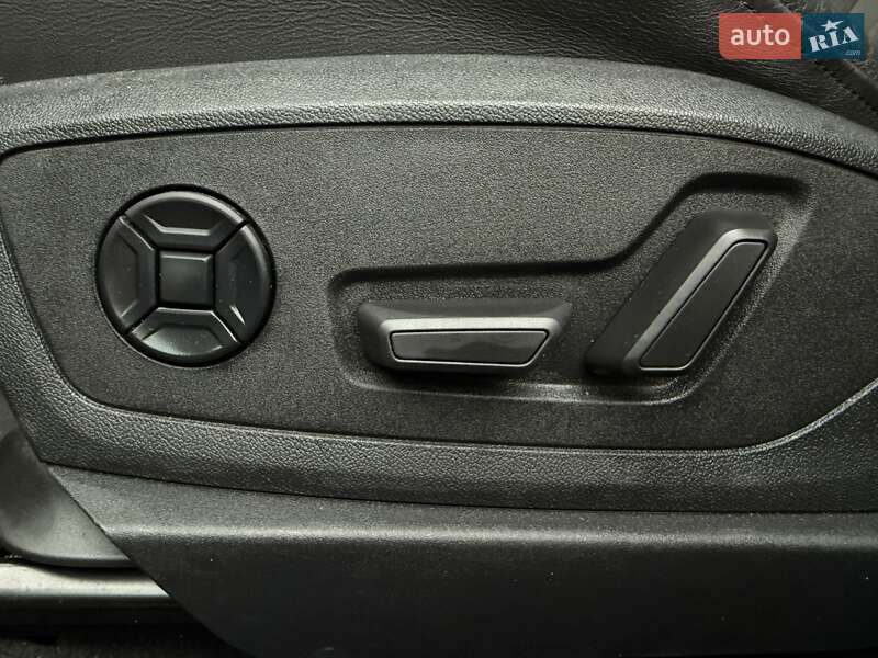 Внедорожник / Кроссовер Audi e-tron 2020 в Коломые