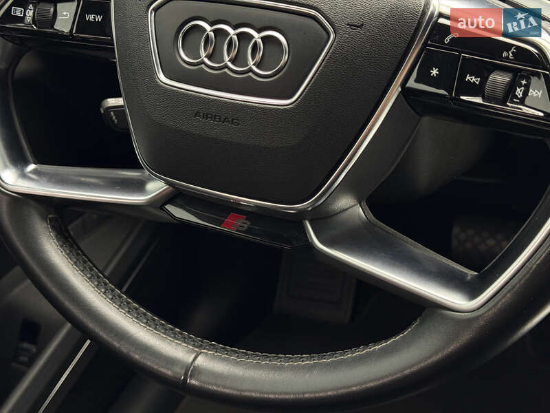 Внедорожник / Кроссовер Audi e-tron 2019 в Харькове