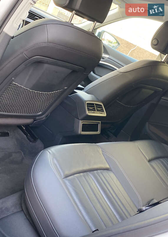 Внедорожник / Кроссовер Audi e-tron 2020 в Одессе