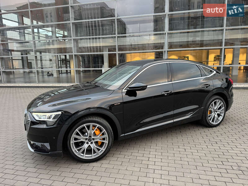 Позашляховик / Кросовер Audi e-tron 2023 в Хмельницькому фото 30 Позашляховик / Кросовер Audi e-tron 2023 в Хмельницькому
