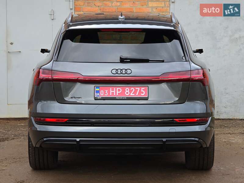 Внедорожник / Кроссовер Audi e-tron 2022 в Житомире