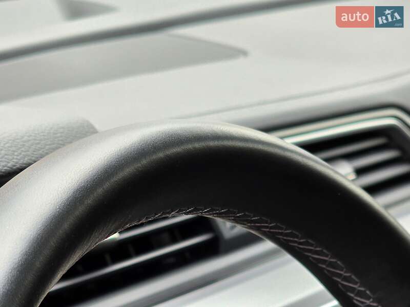 Внедорожник / Кроссовер Audi e-tron 2022 в Житомире