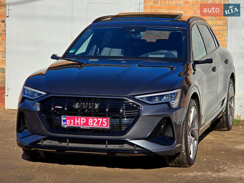 Внедорожник / Кроссовер Audi e-tron 2022 в Житомире