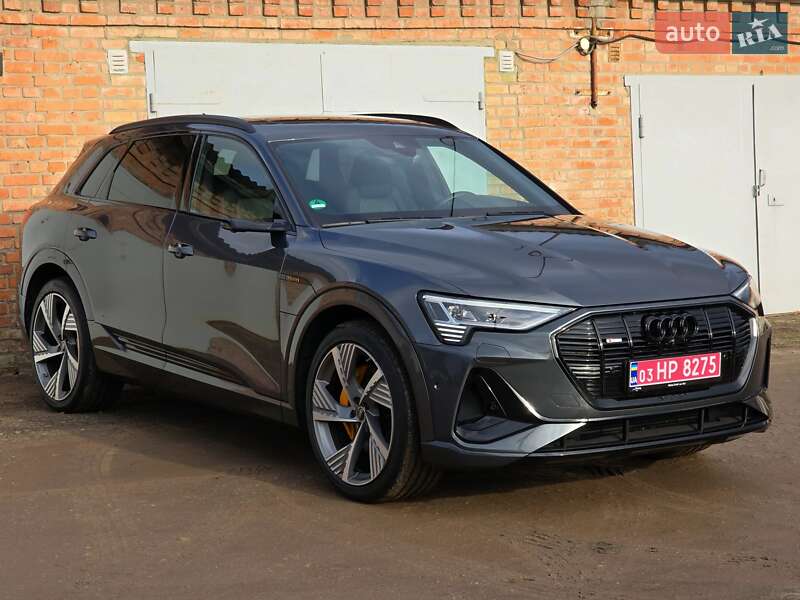 Внедорожник / Кроссовер Audi e-tron 2022 в Житомире