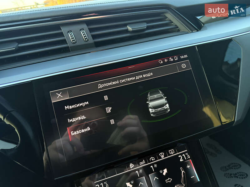 Внедорожник / Кроссовер Audi e-tron 2020 в Львове фото 102 Внедорожник / Кроссовер Audi e-tron 2020 в Львове