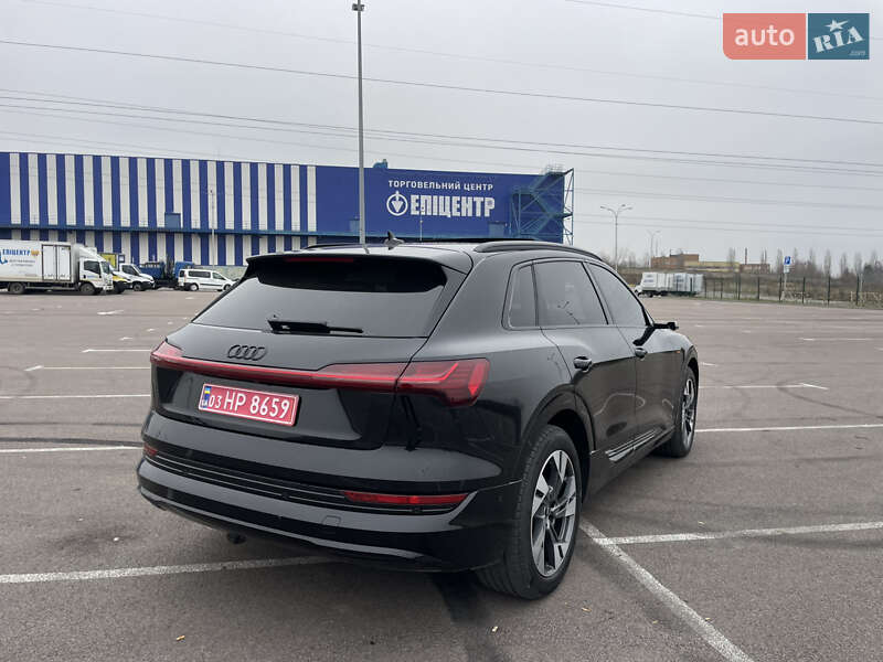 Внедорожник / Кроссовер Audi e-tron 2022 в Ровно фото 5 Внедорожник / Кроссовер Audi e-tron 2022 в Ровно