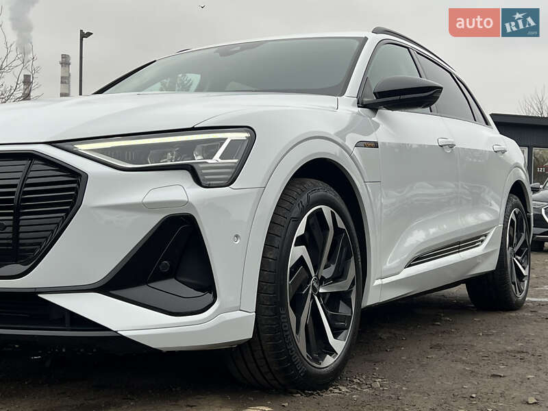 Внедорожник / Кроссовер Audi e-tron 2023 в Луцке