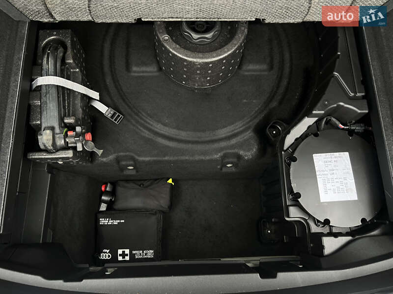 Внедорожник / Кроссовер Audi e-tron 2023 в Луцке