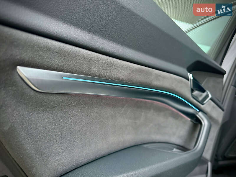 Внедорожник / Кроссовер Audi e-tron 2022 в Днепре фото 42 Внедорожник / Кроссовер Audi e-tron 2022 в Днепре