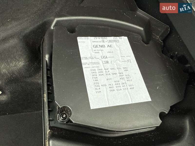 Внедорожник / Кроссовер Audi e-tron 2021 в Тернополе фото 27 Внедорожник / Кроссовер Audi e-tron 2021 в Тернополе