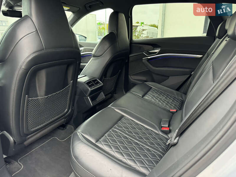 Внедорожник / Кроссовер Audi e-tron 2021 в Мукачево фото 6 Внедорожник / Кроссовер Audi e-tron 2021 в Мукачево