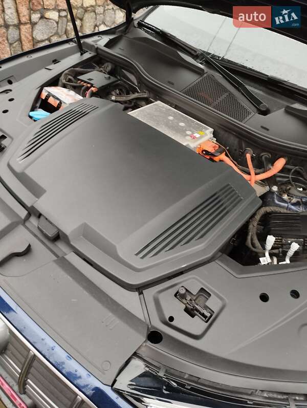 Внедорожник / Кроссовер Audi e-tron 2020 в Хмельницком фото 26 Внедорожник / Кроссовер Audi e-tron 2020 в Хмельницком