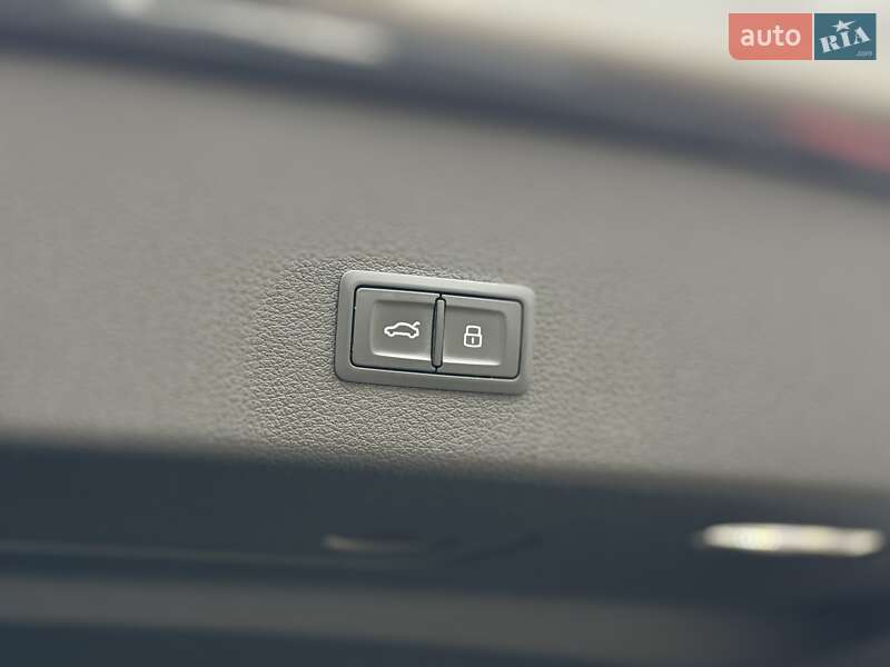 Позашляховик / Кросовер Audi e-tron 2021 в Трускавці