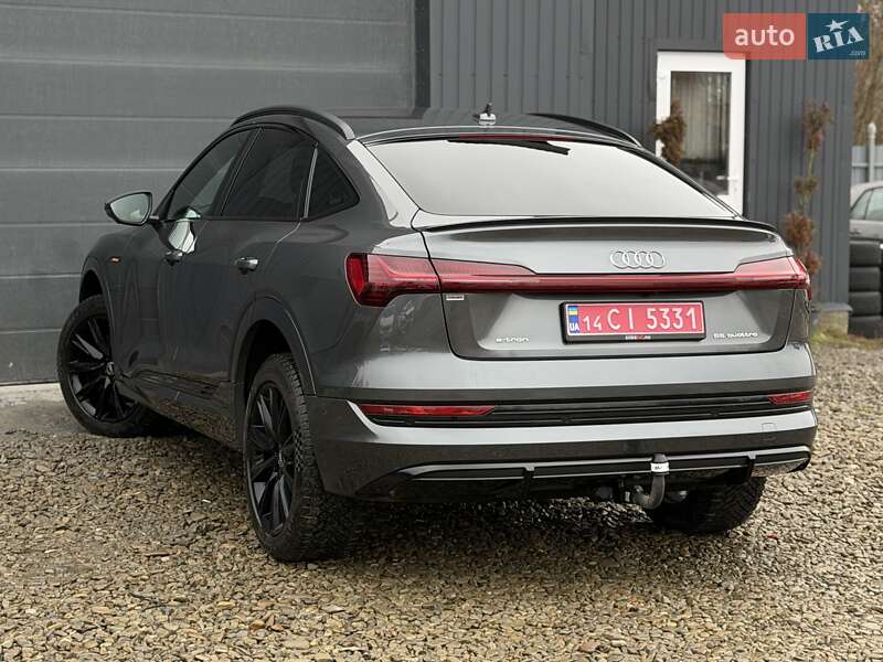Позашляховик / Кросовер Audi e-tron 2021 в Трускавці