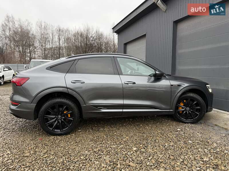 Позашляховик / Кросовер Audi e-tron 2021 в Трускавці