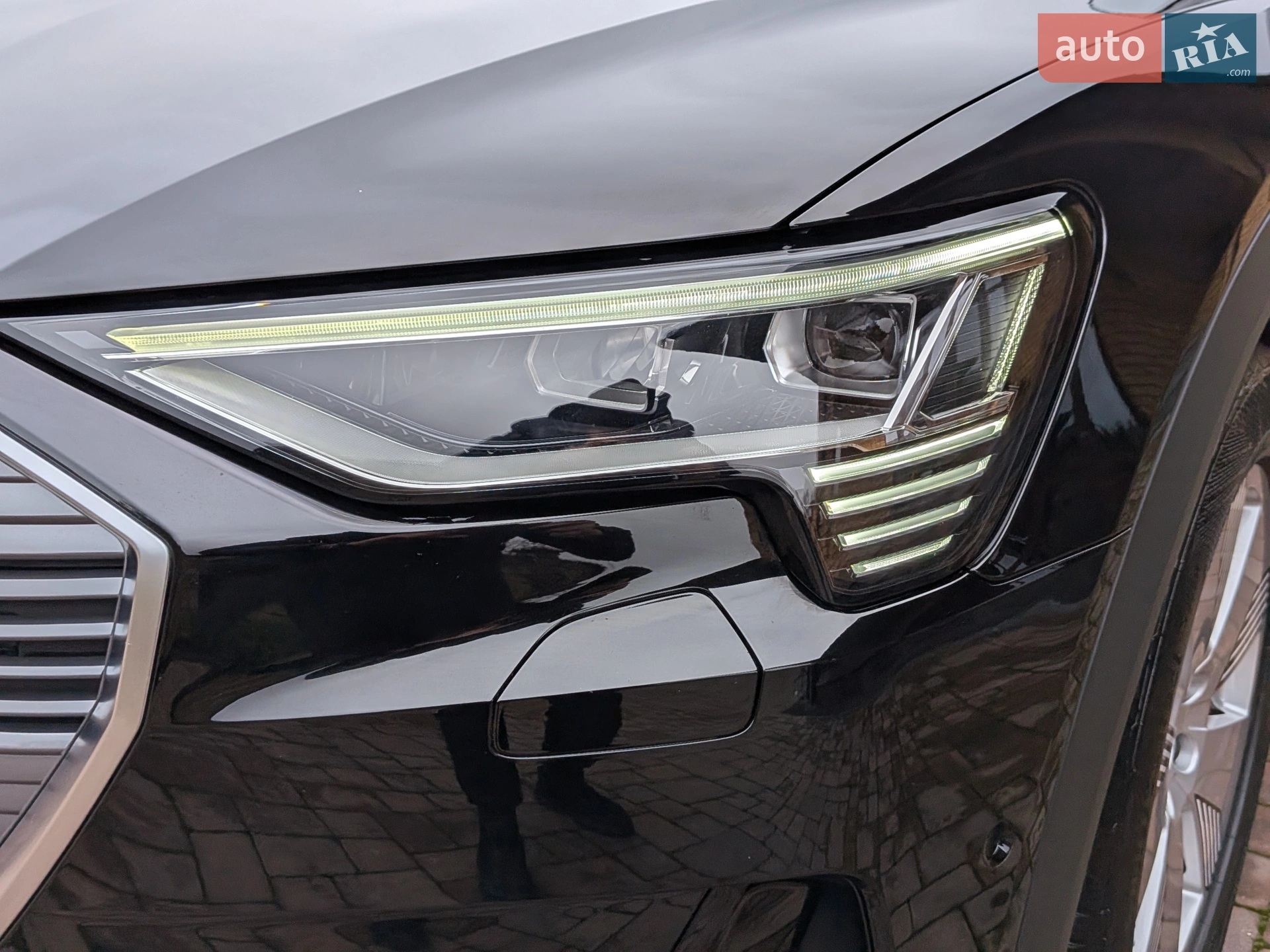 2021 Audi e-tron - мініатюра 14