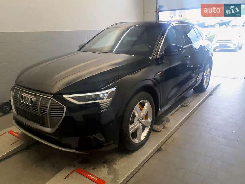 Позашляховик / Кросовер Audi e-tron 2021 в Львові фото 2 Позашляховик / Кросовер Audi e-tron 2021 в Львові